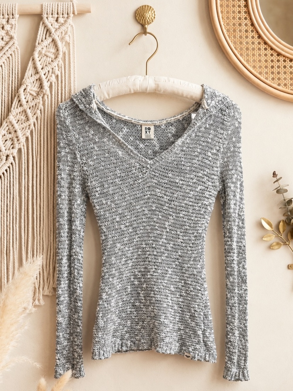 Roxy Women's Heather Gray V-Neck Long Sleeve Knit Hoodie Sweater